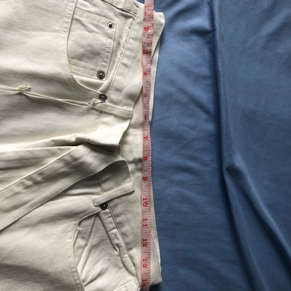 (SOLD)Women white pants - Picture 4 of 9